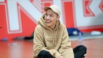 娱乐吃瓜的博主